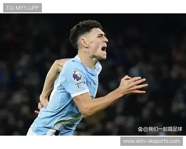 曼城福登训练里连续三次内切制造威胁